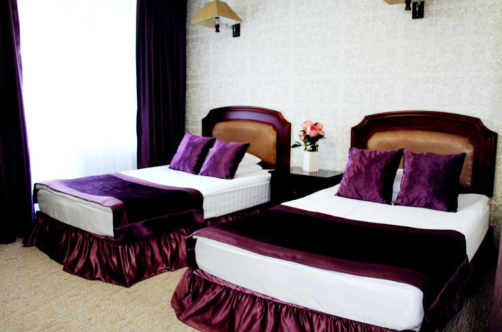 Hotel Victoria บาคูเรียนี ห้อง รูปภาพ